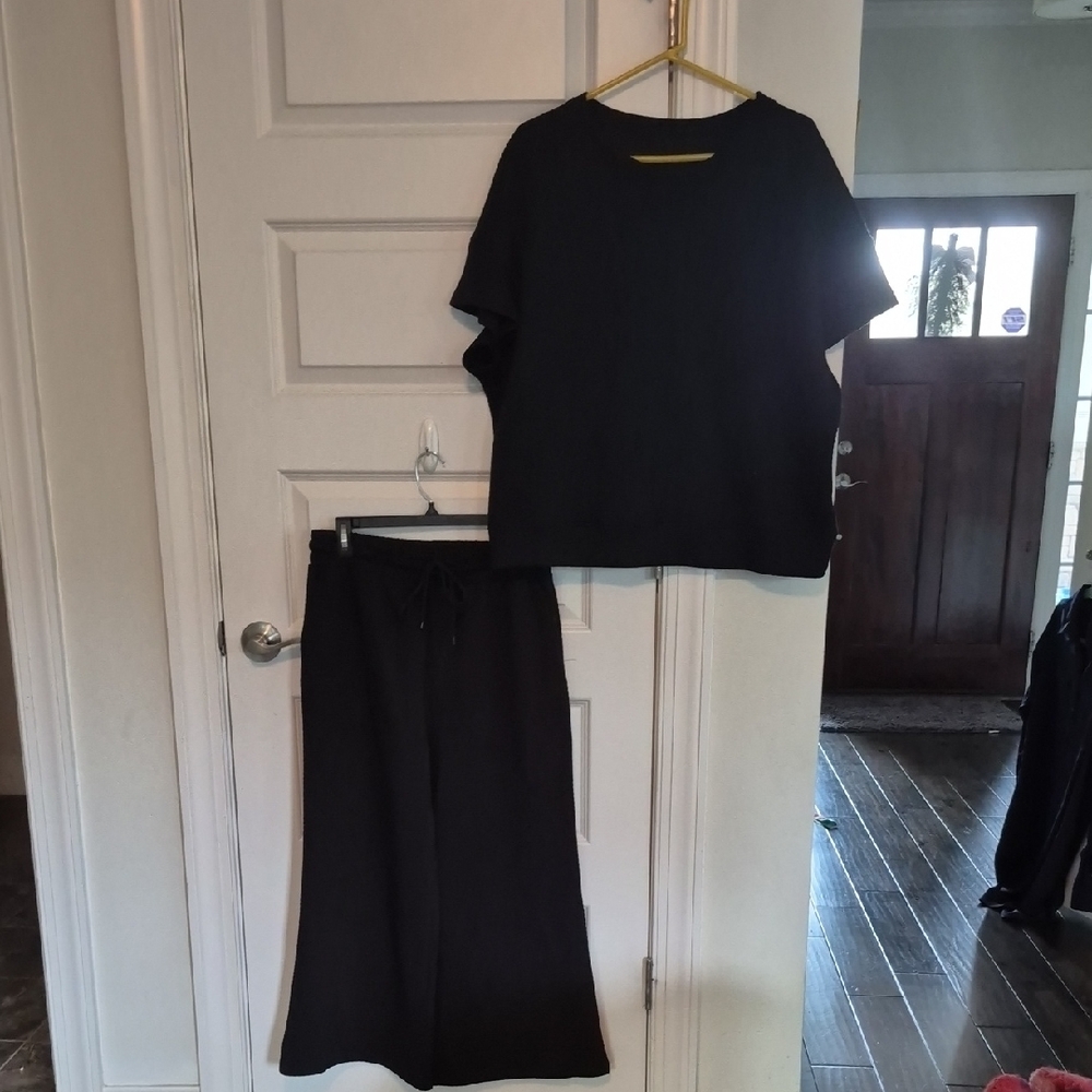 Chic Black Wide Leg Women's Set